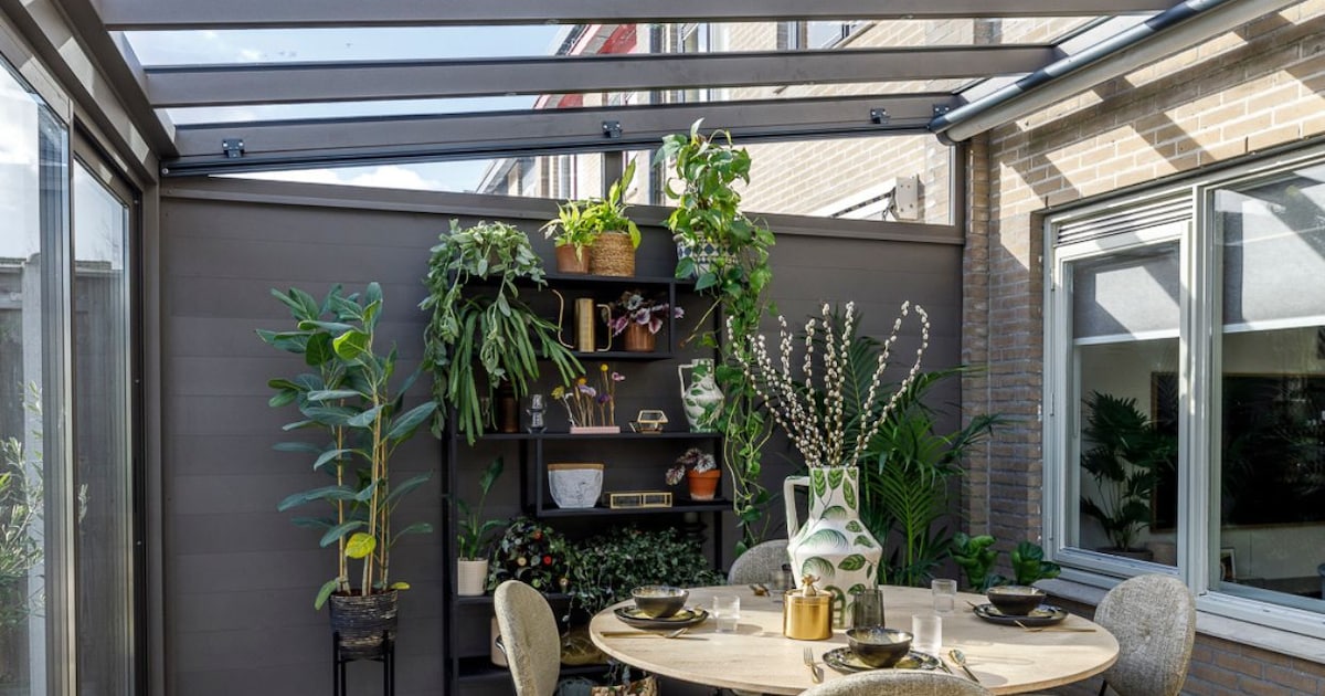 Serre-aanbouw aan rijtjeshuis: dit is wat je moet weten | vtwonen