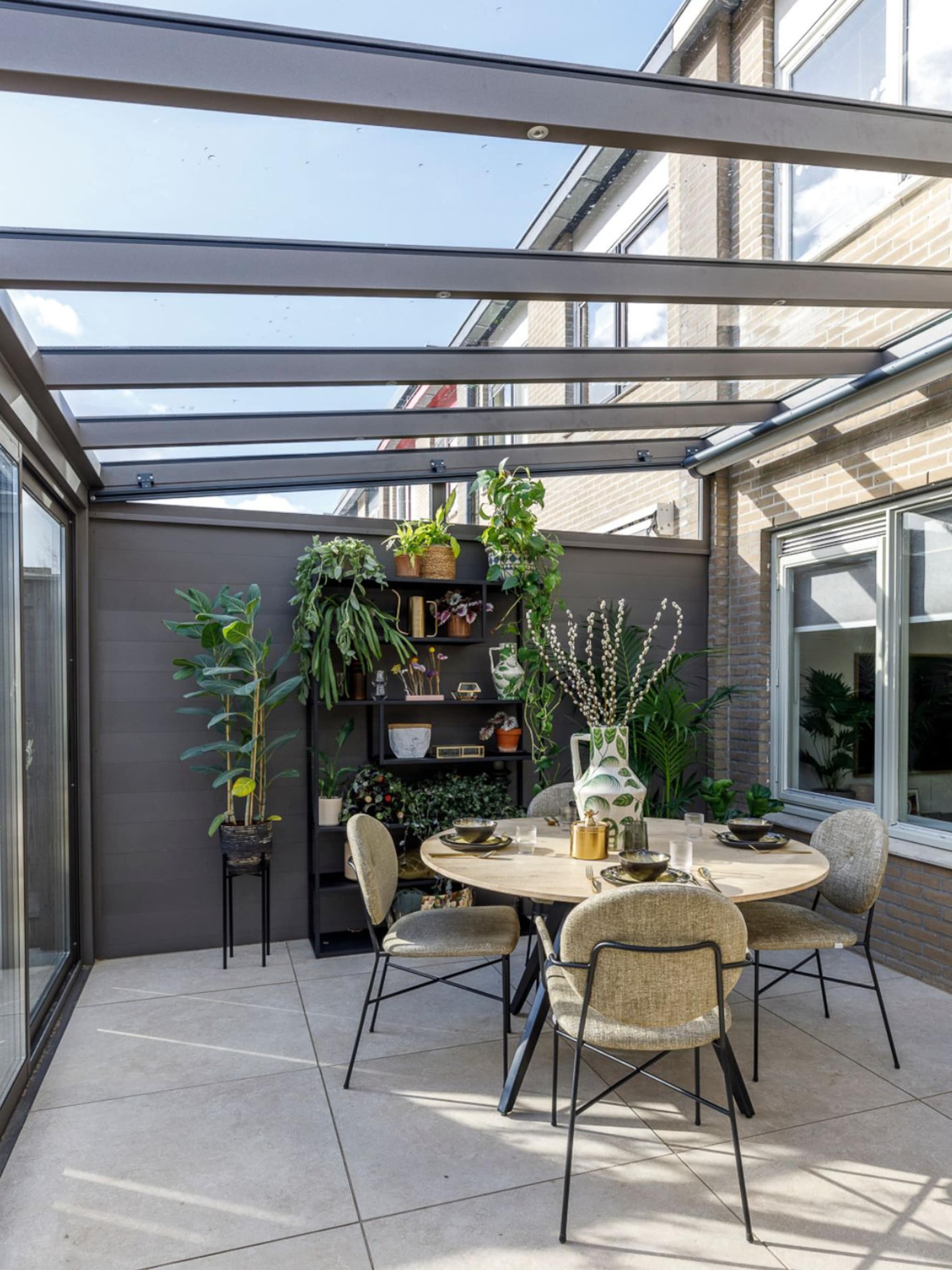 serre aanbouw aan een rijtjeshuis dit moet je weten