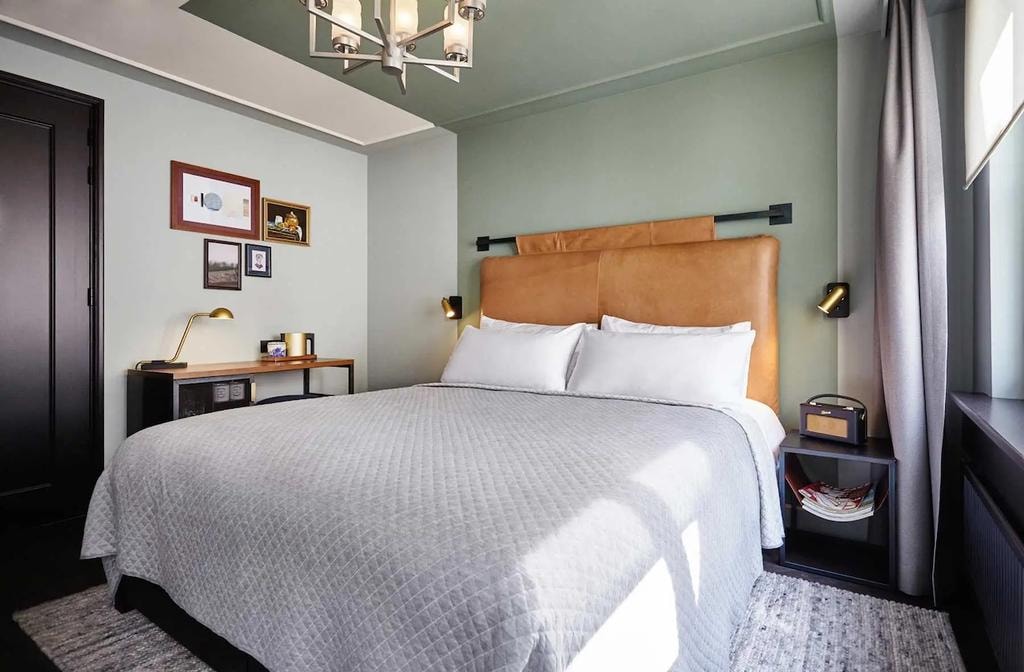 - The Hoxton Oostelijk Havengebied Amsterdam