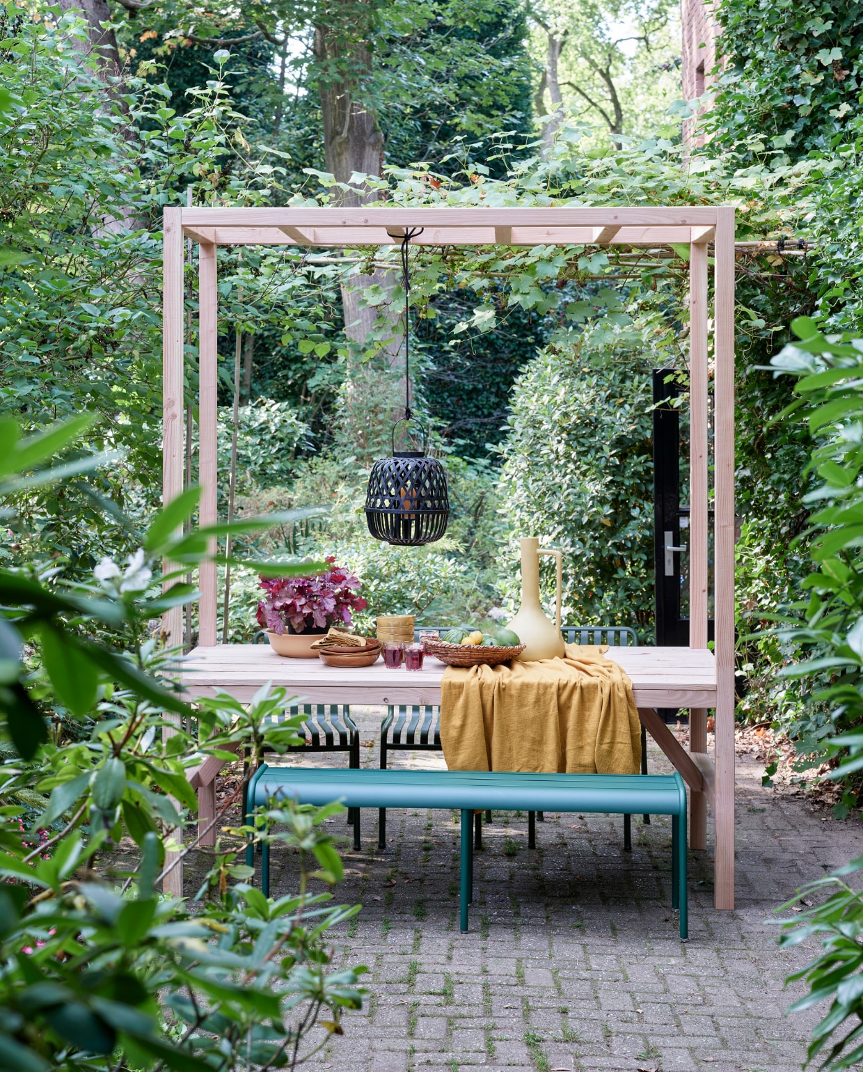 pergola vtwonen special 12-2020 | styling Moniek Visser | fotografie Sven Benjamins