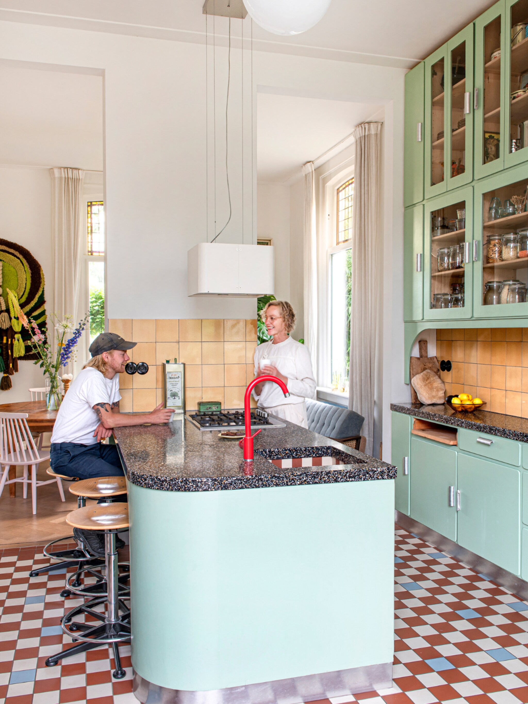 5x binnenkijken bar aan keukeneiland