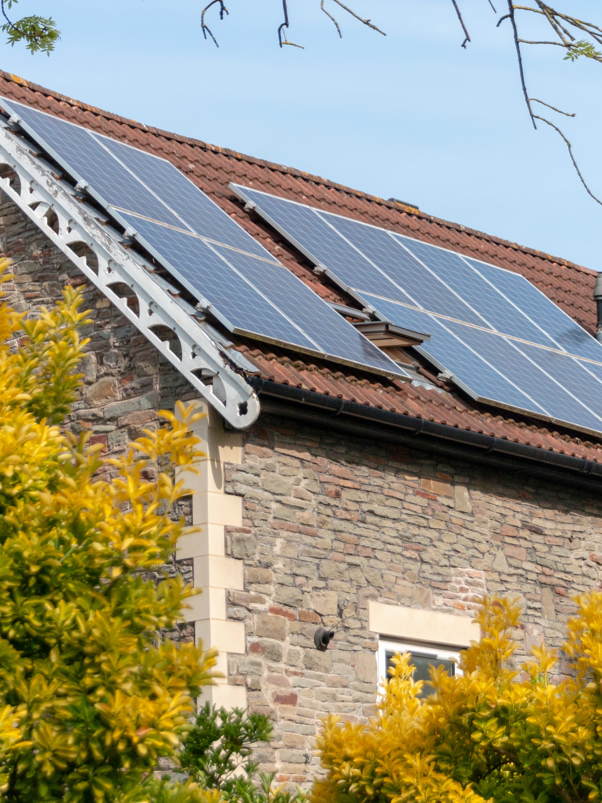 zonnepanelen met stekker of standaard dit is het verschil