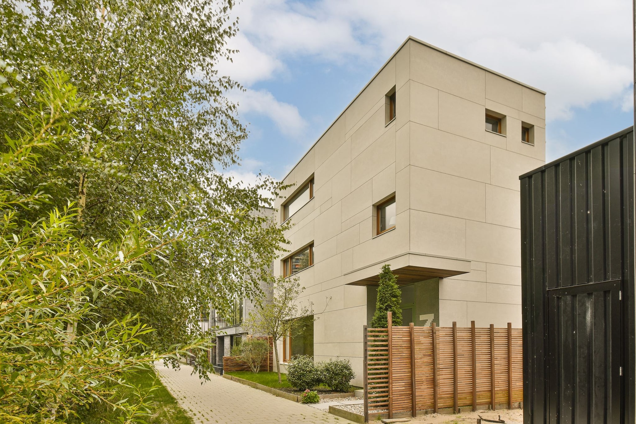 Funda - KNAP Makelaardij Certified Expat Broker