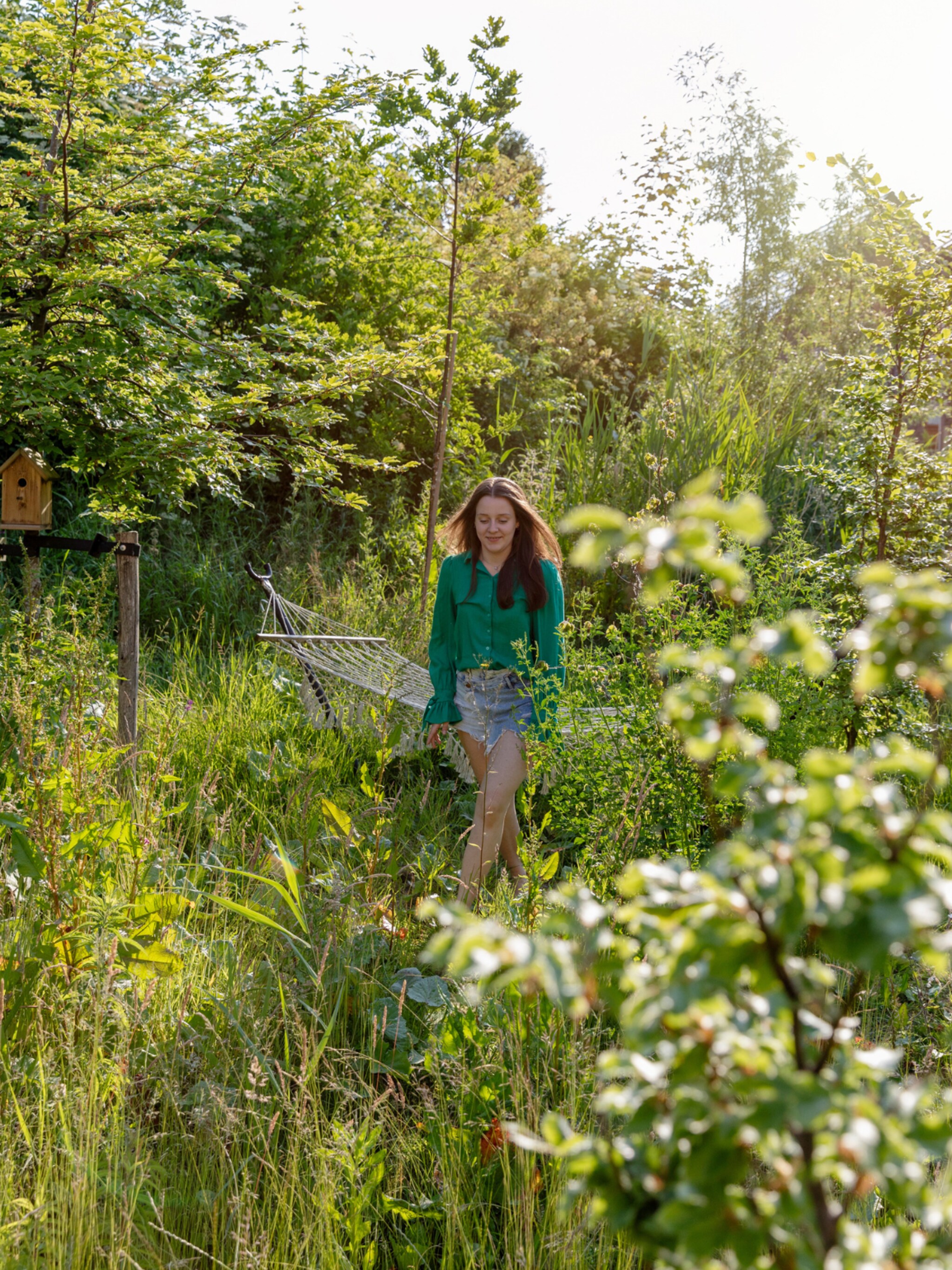 kijk binnen in een nieuwbouwhuis midden in het groen sinds we hier wonen zijn we meer buiten dan ooit