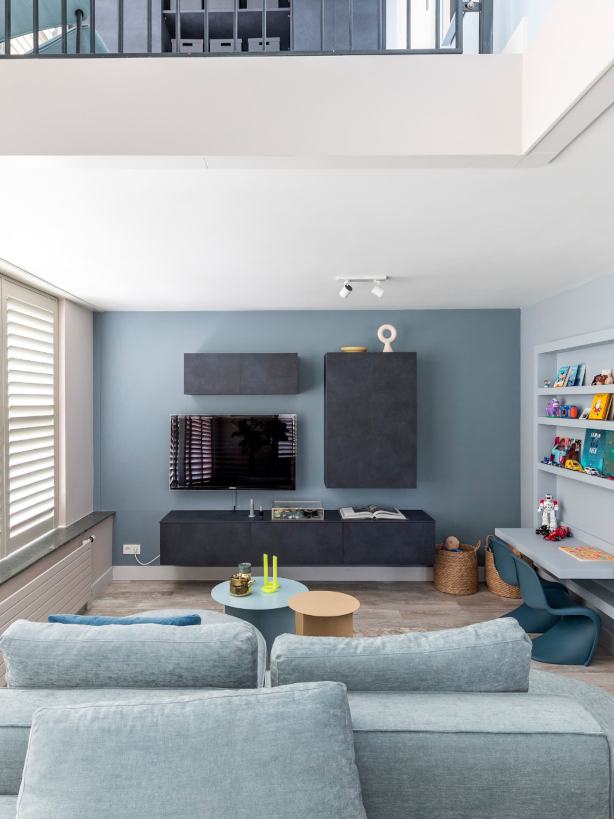 voeg fris in je interieur met ijsblauw