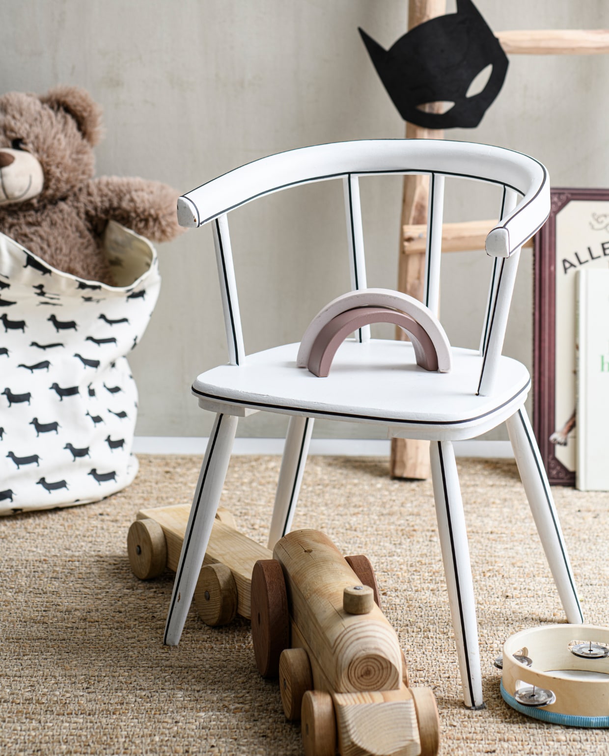 Stoel (marktplaats.nl). Vloerkleed (wehkamp.nl). Overig privébezit. vtwonen special DIY 08 | productie Inside Homepage | styling Anja Bas Backer, Laura Gommans | fotografie Louis Lemaire