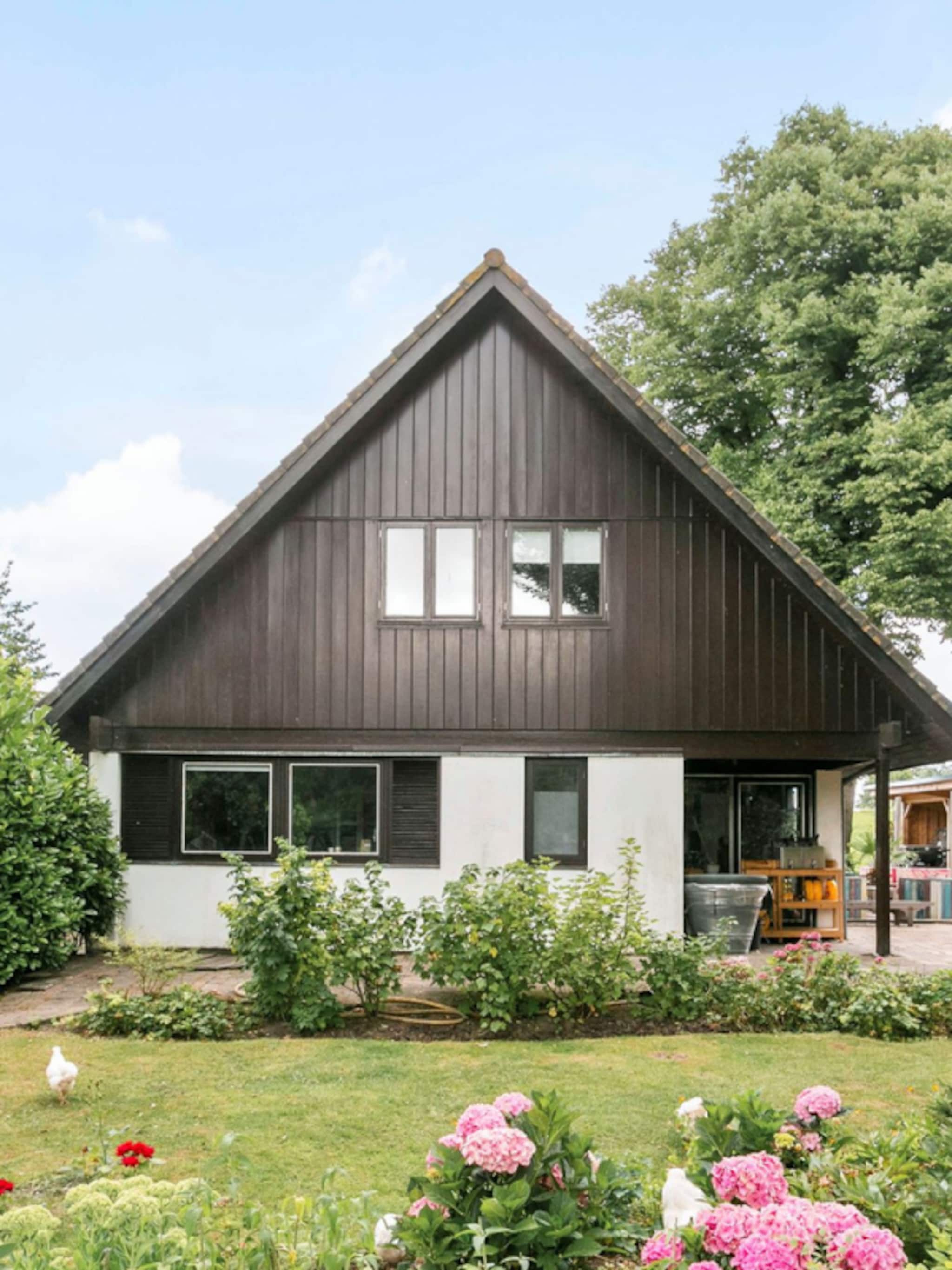 gespot krijg zin in een strandfeest van deze vrijstaande woning in amstelveen