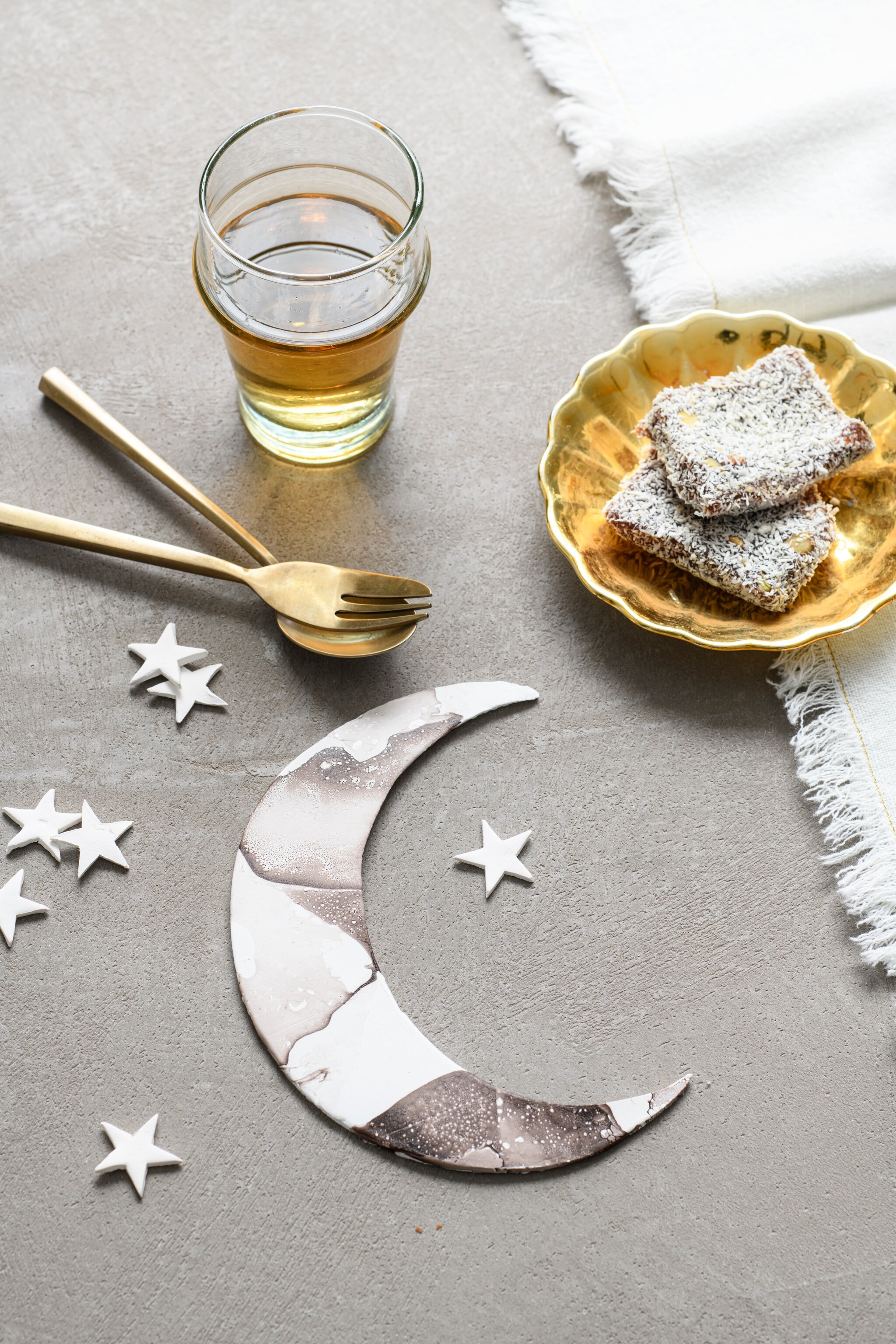 vtwonen Feestdagen Ramadan vtwonen Feestdagen Ramadan | fotografie Louis Lemaire | productie &amp; styling Corrien Flohil, Rolien van der Leeuw