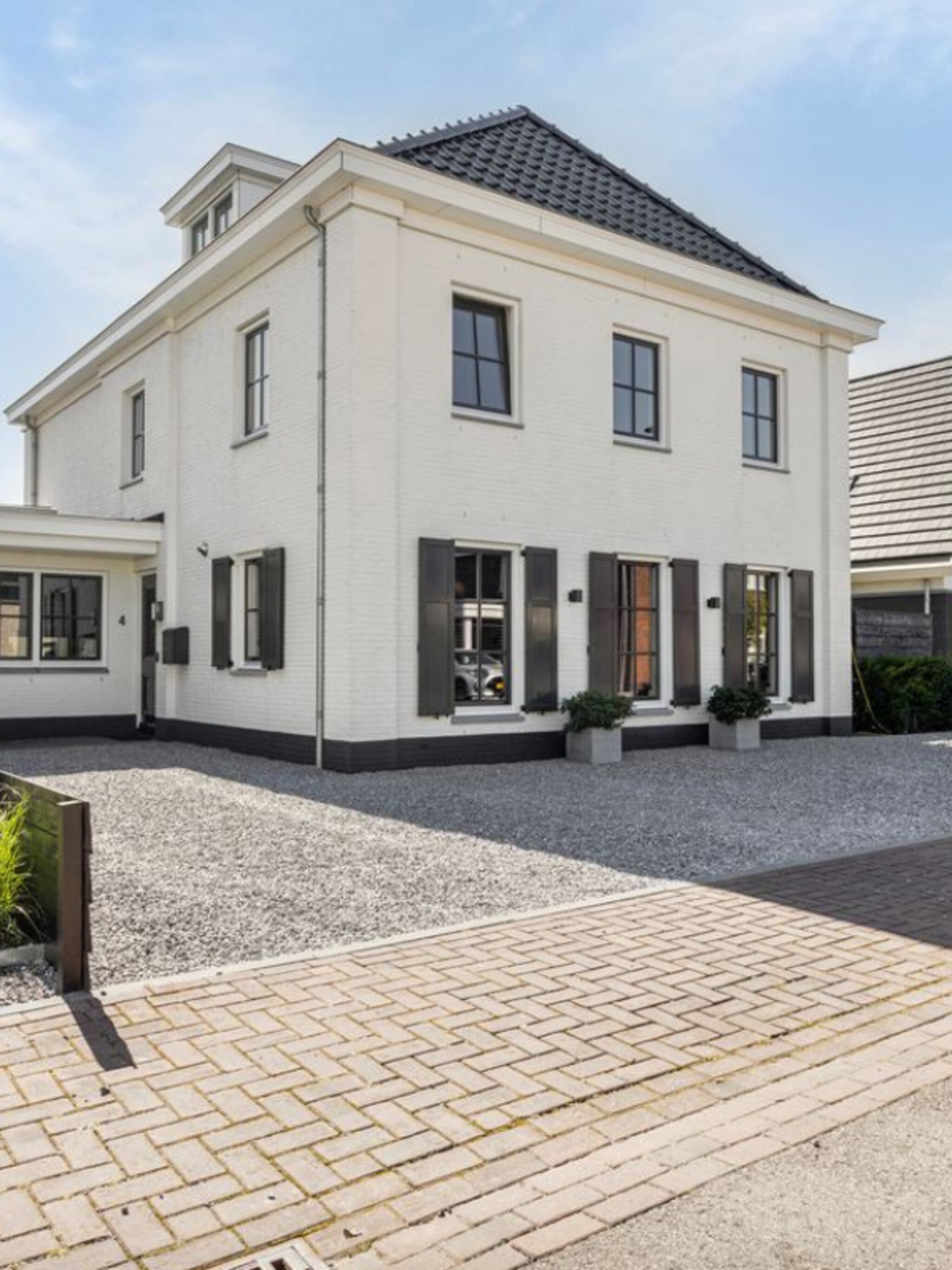 gespot binnenkijken in de villa van leontien van moorsel