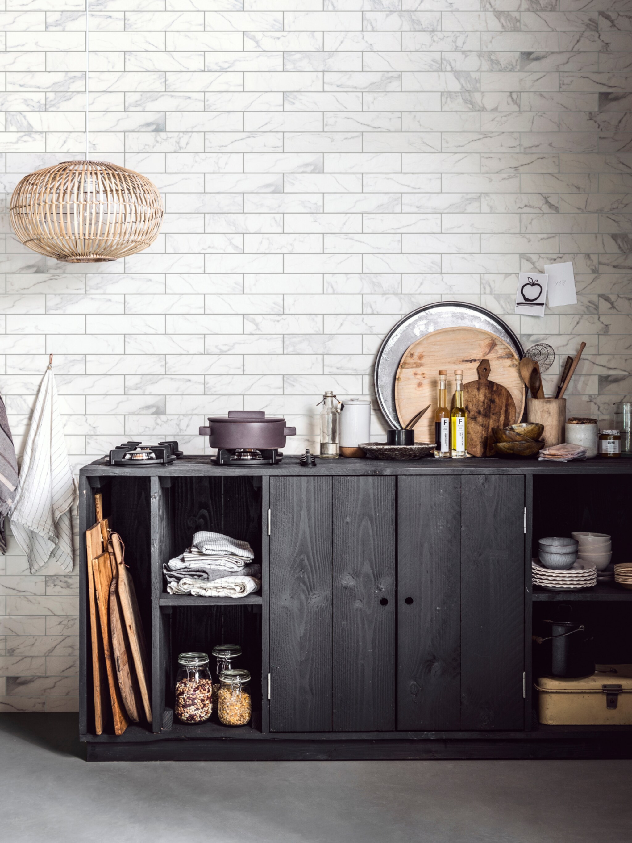 meer opbergen in stijl ga voor een dressoir in de keuken