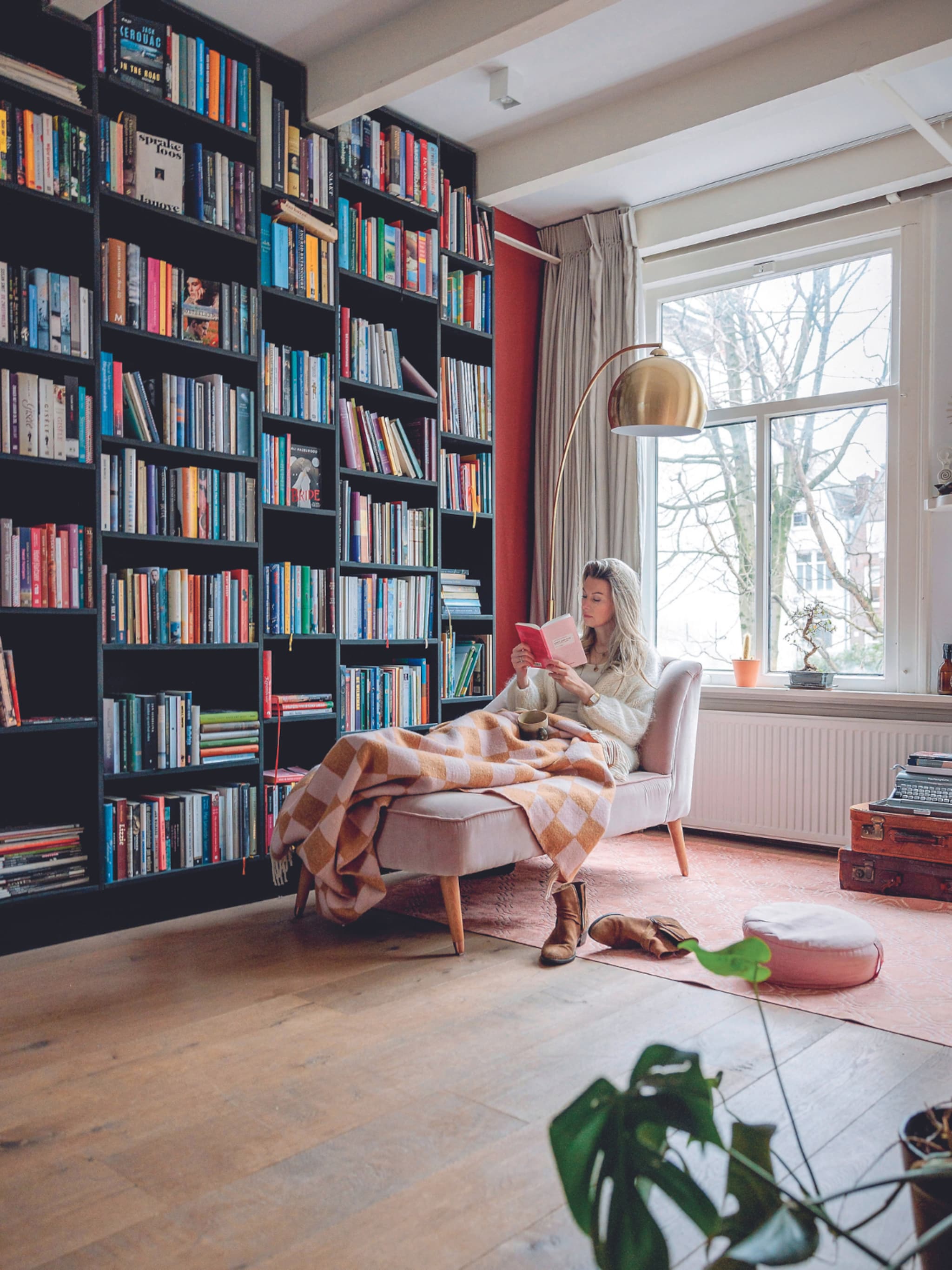 de kleurrijke woonstijl van schrijver susan smit