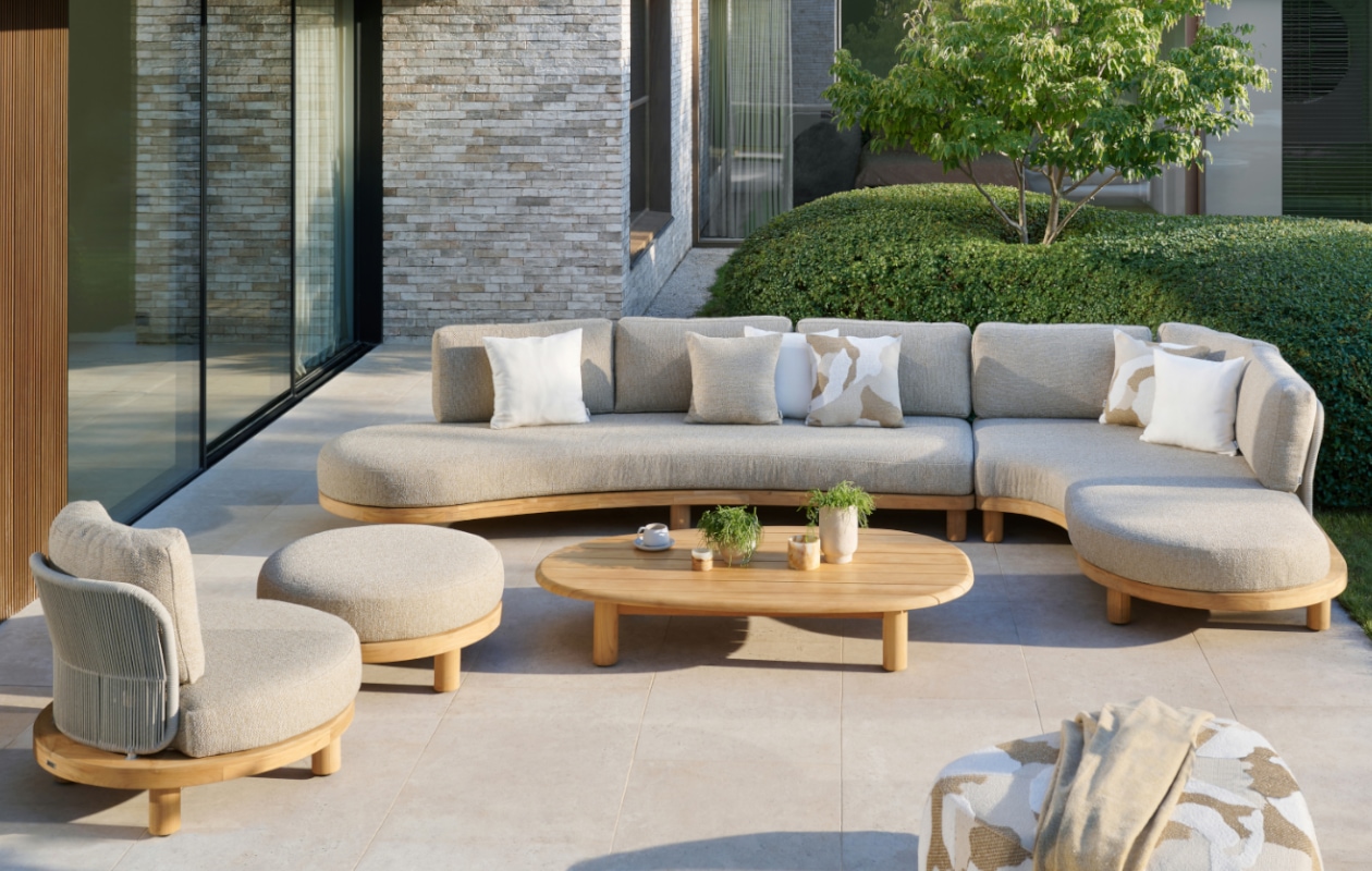 Donato-loungeset in duurzaam teakhout (bij Exterioo).
