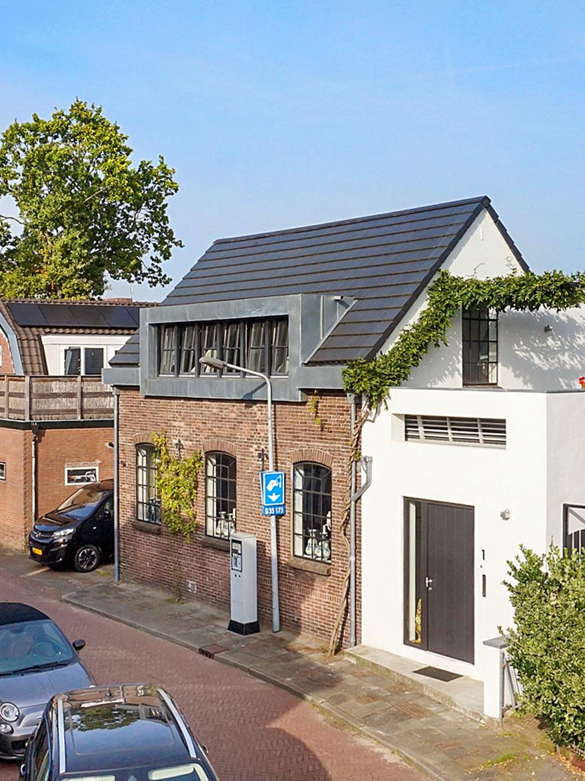 gespot check deze voormalige timmerfabriek met design in hilversum
