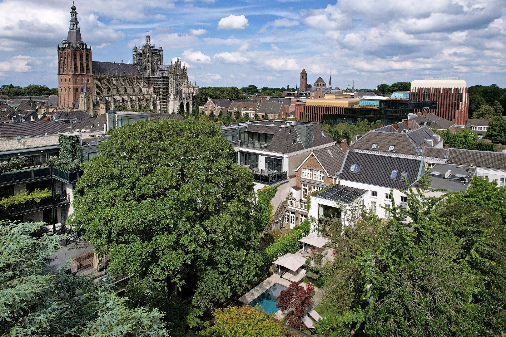 Beeld via Funda - Hulstkamp Christie's Makelaars Beeld via Funda - Hulstkamp Christie's Makelaars