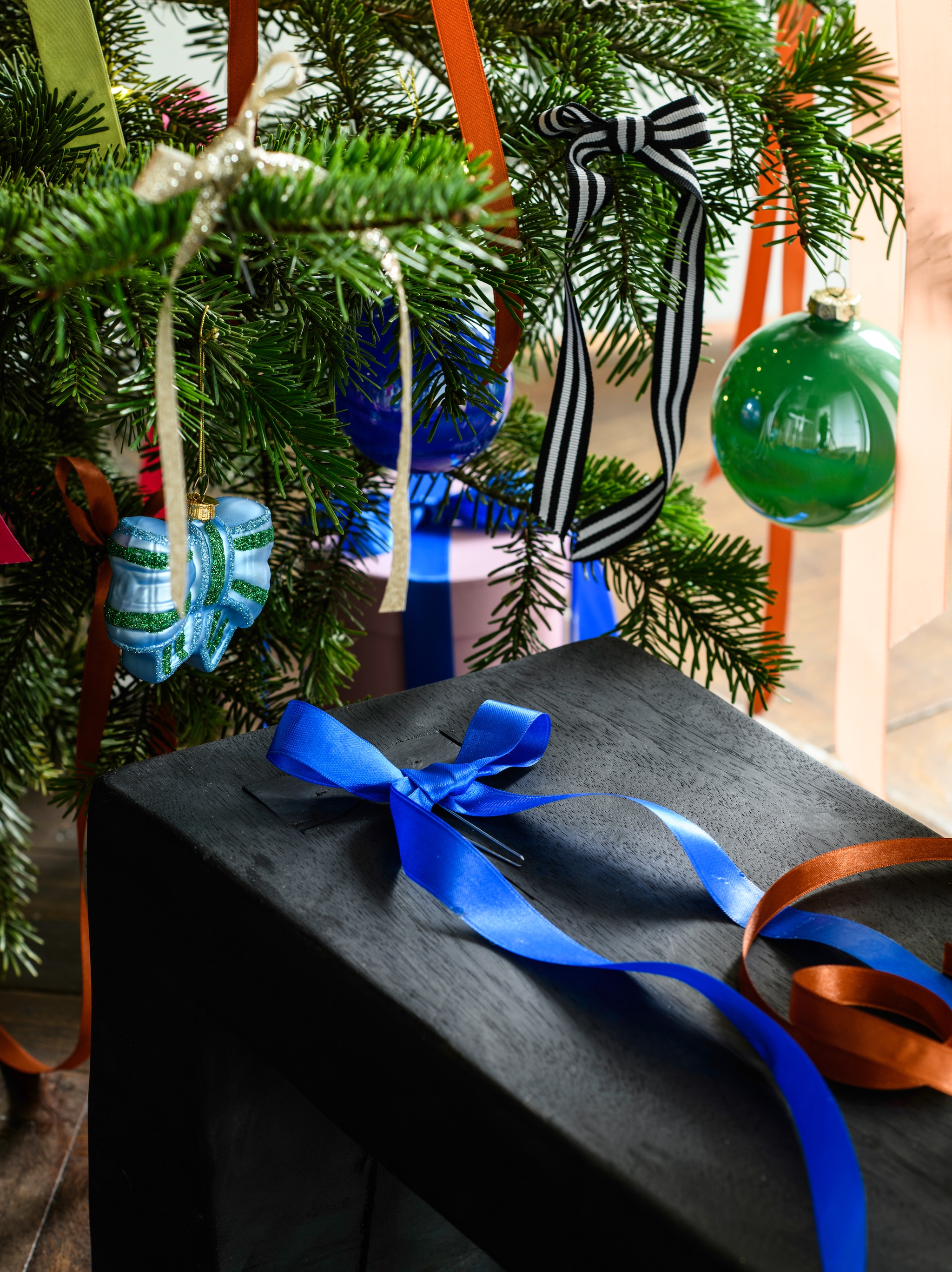Sfeer &amp; DIY 4x kerst vtwonen #1224 styling: Marit Saladini fotografie: Louis Lemaire