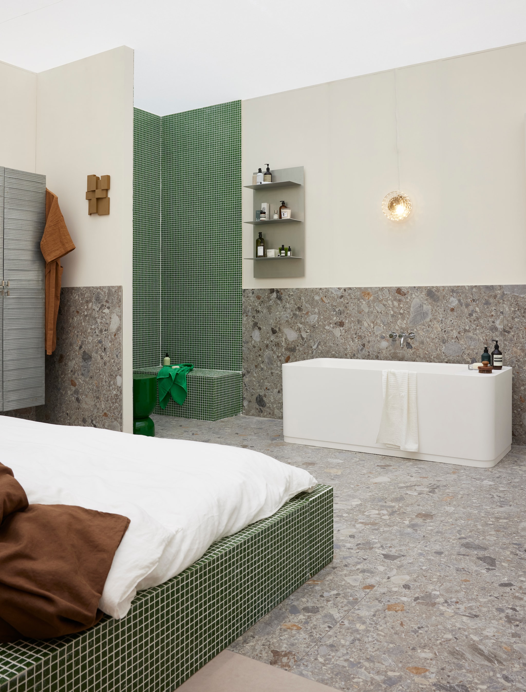 Badkamertrends In 2025: 5 Onmisbare Trends - Kleurtrends in Badkamers - Badkamerrenovatie - GRRenovatieprojecten.be thumbnail
