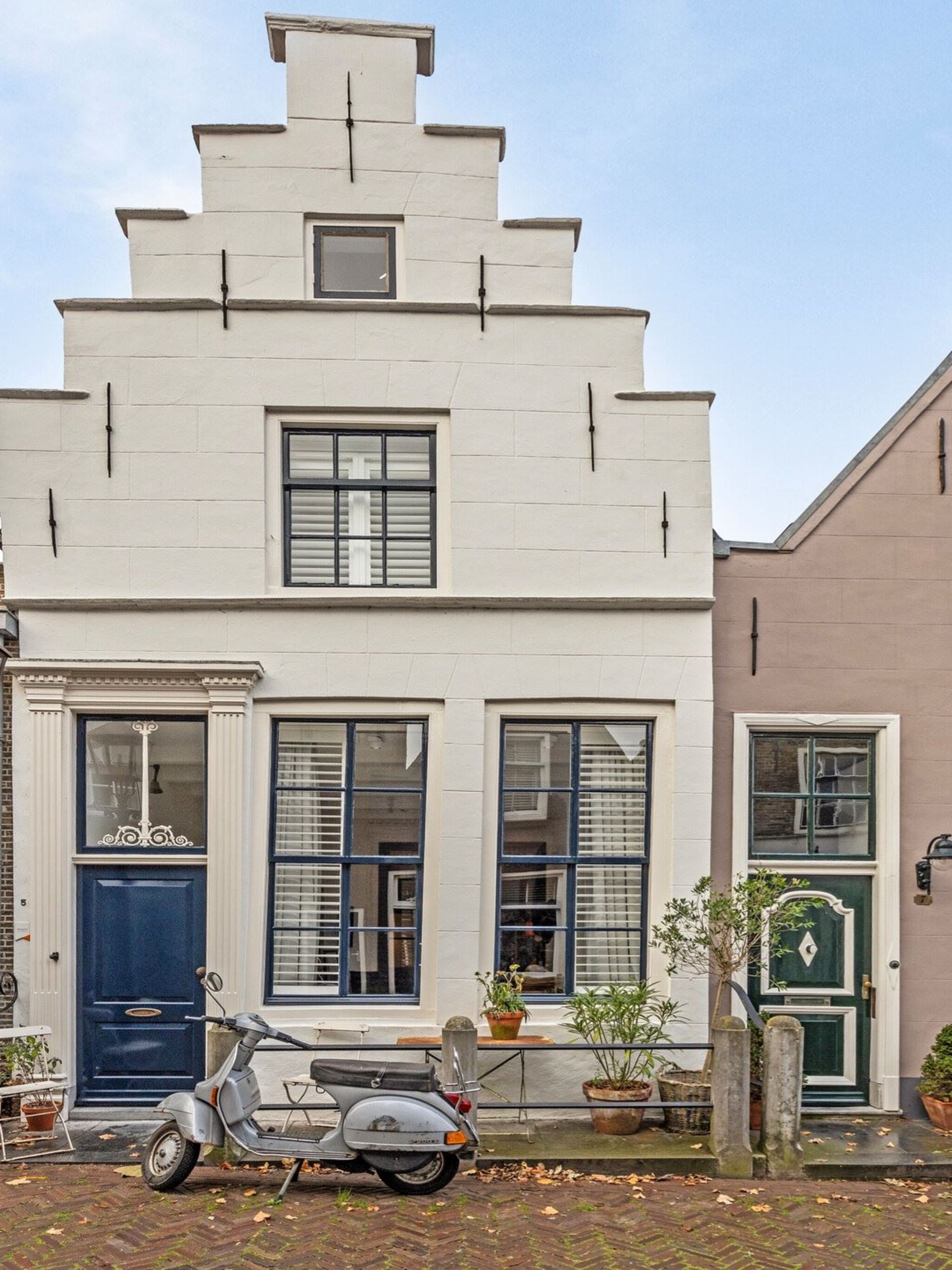 gespot in dit trapgevelhuis uit 1525 komen karakter stijl en comfort perfect samen