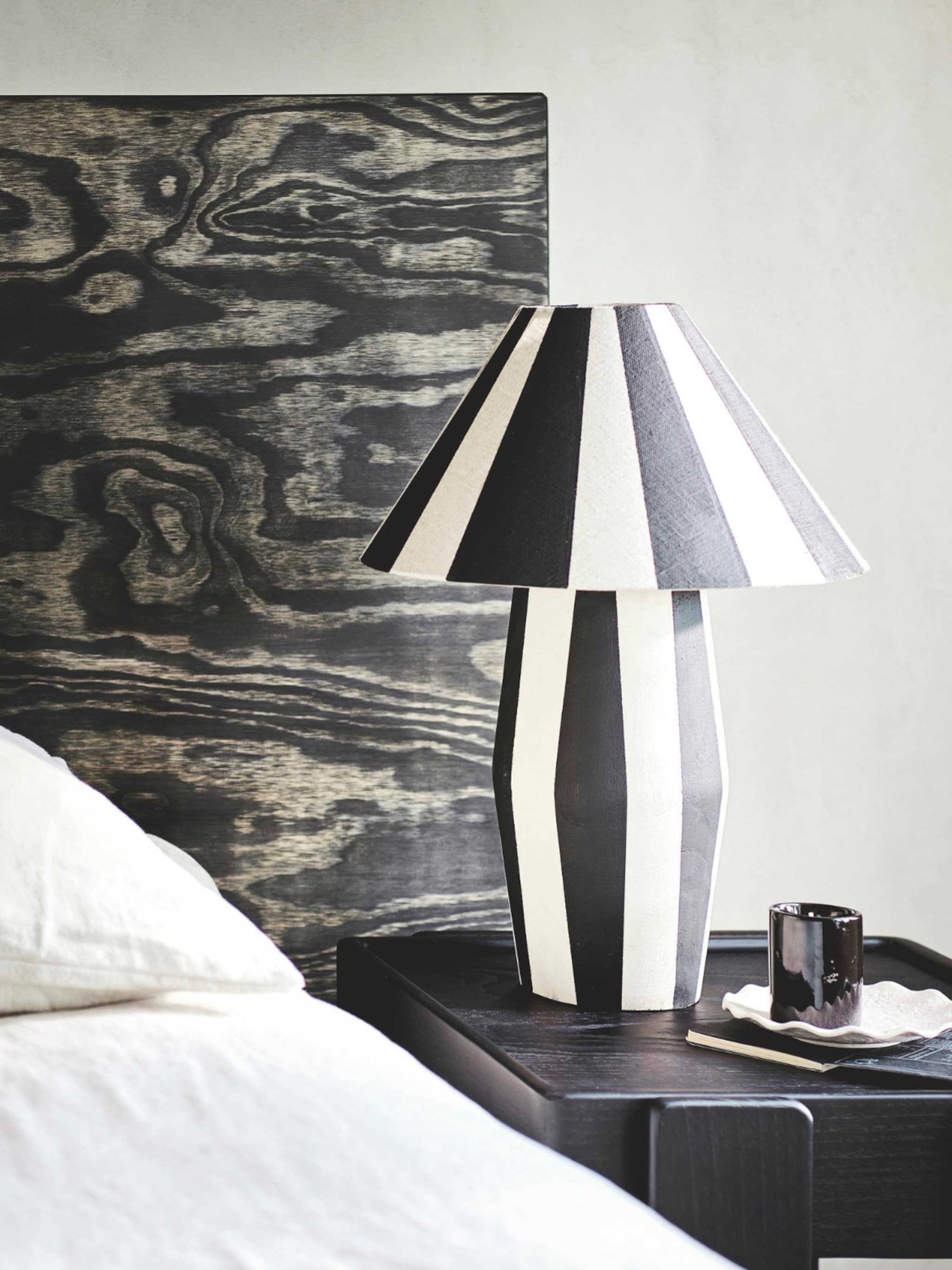 diy lamp met tijdloos strepenpatroon