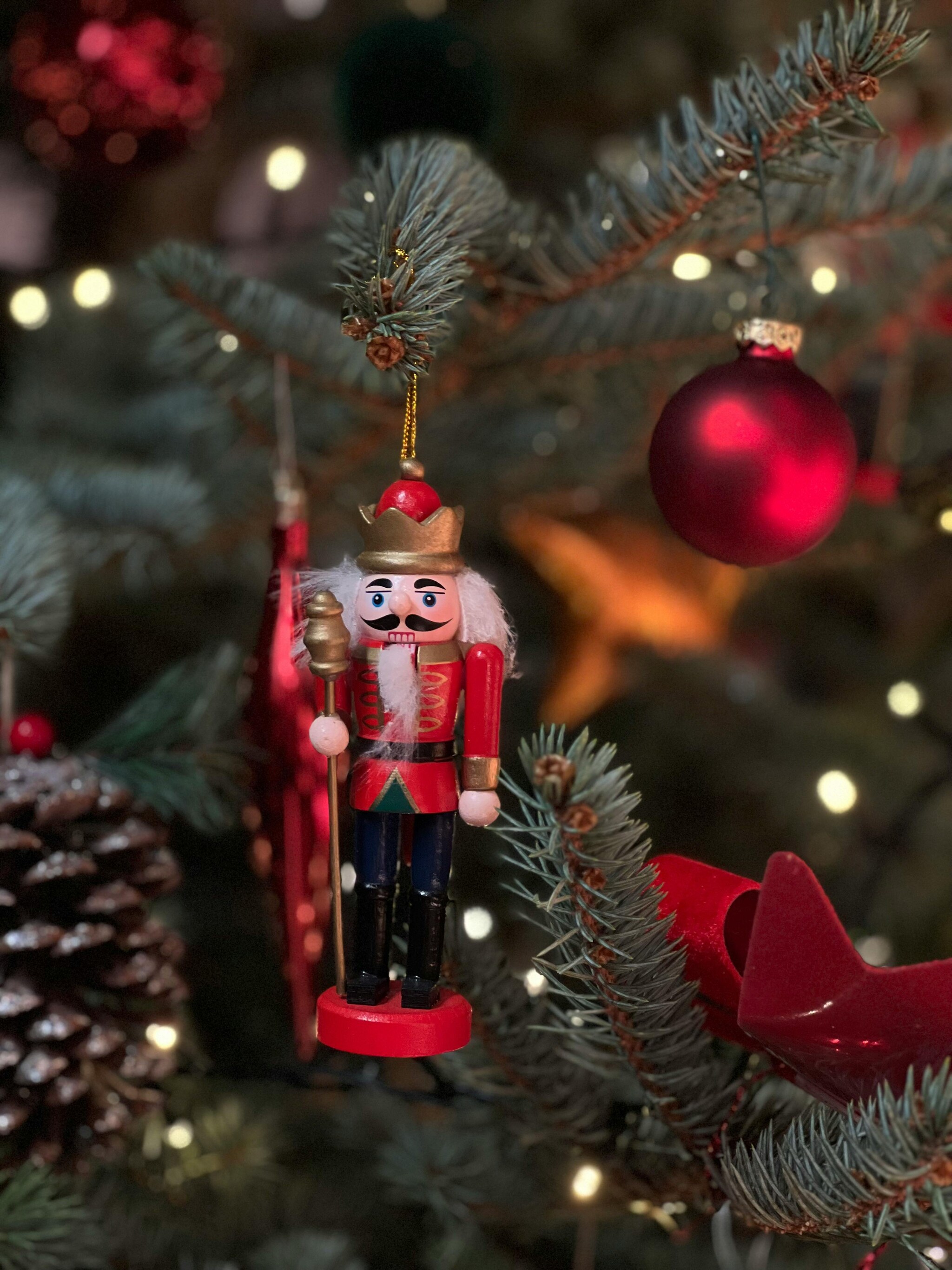 Notenkraker in de kerstboom fotografie Valeria Palesska