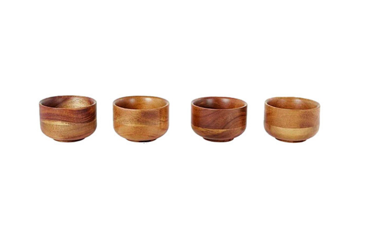 Houten theemokken Collage collection door Utilise.objects, 4 stuks € 56,- (serax.com). Serax