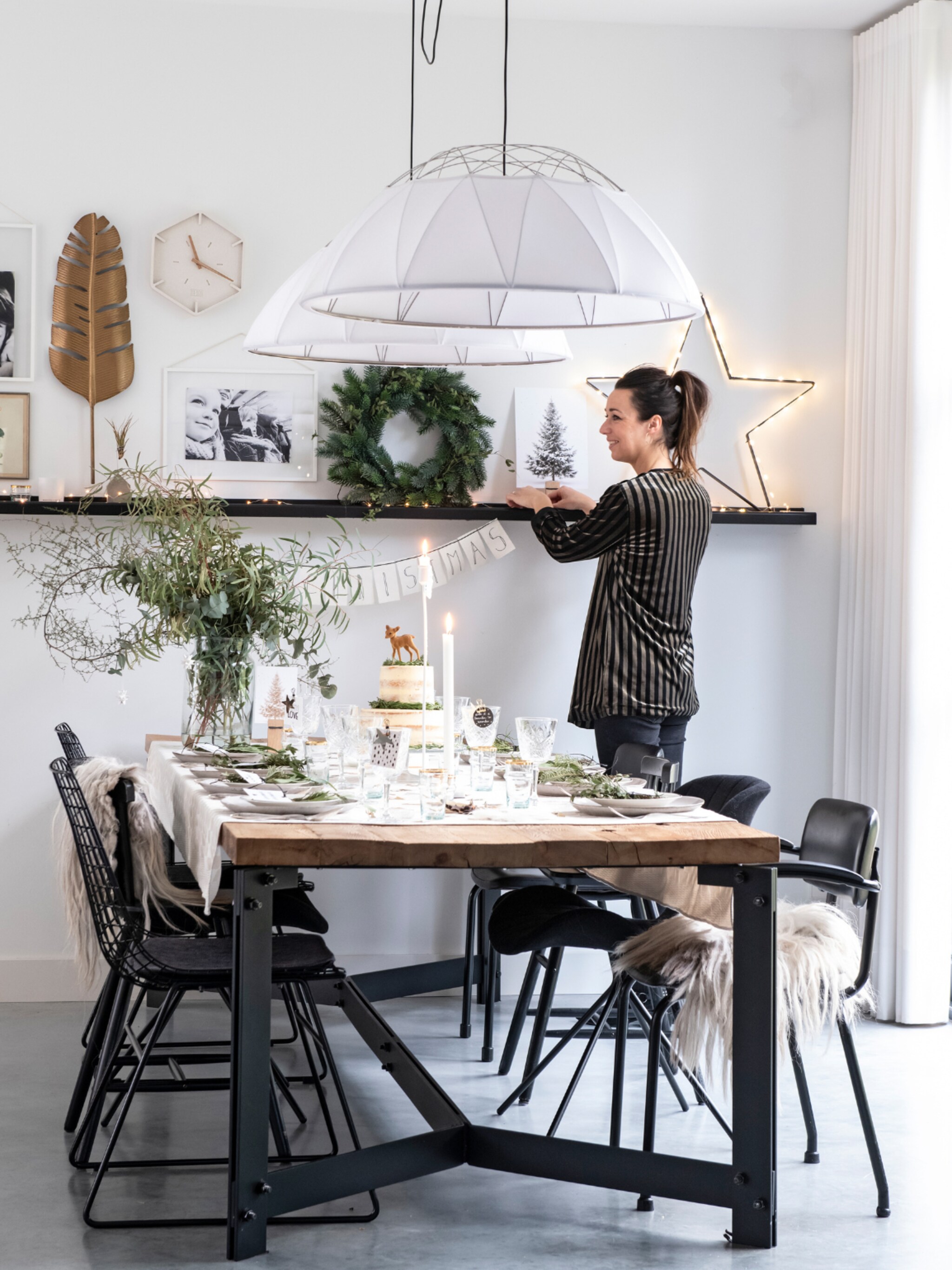 binnenkijken in een kerstachtig familiehuis