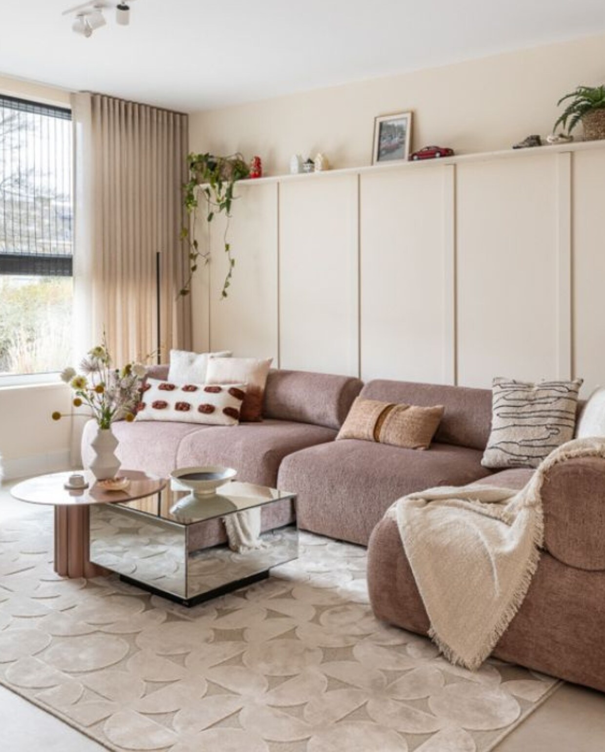vtwonen Weer verliefd op je huis aflevering 6 seizoen 20. Ga voor alle productinformatie naar vtwonen.nl/weer-verliefd-op-je-huis/seizoen-20-aflevering-6 styling Eva van de Ven | fotografie Margriet Hoekstra