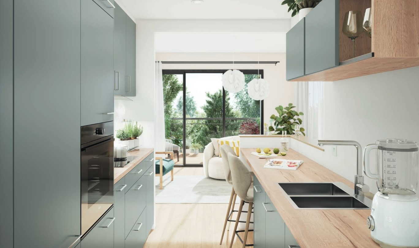 De Volga-keuken combineert blauwe fronten met decoratief hout.
