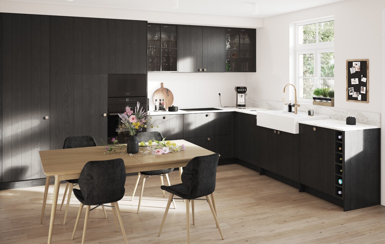 De Denver Castle-keuken met warme houteffecten ademt authentieke charme.