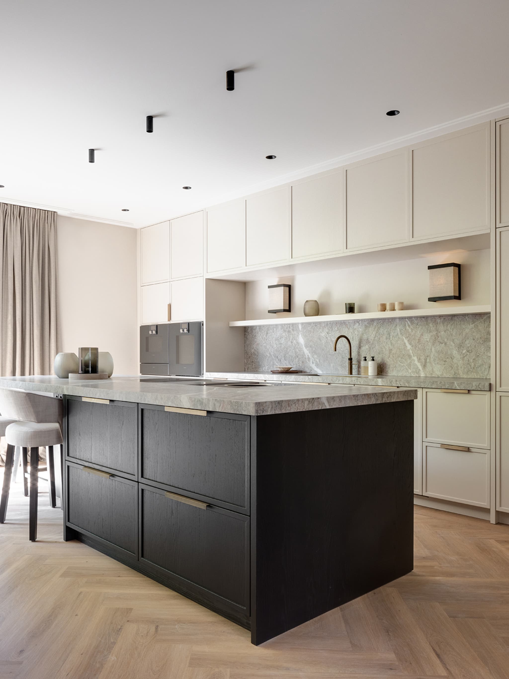 binnenkijken neutraal huis in amsterdam