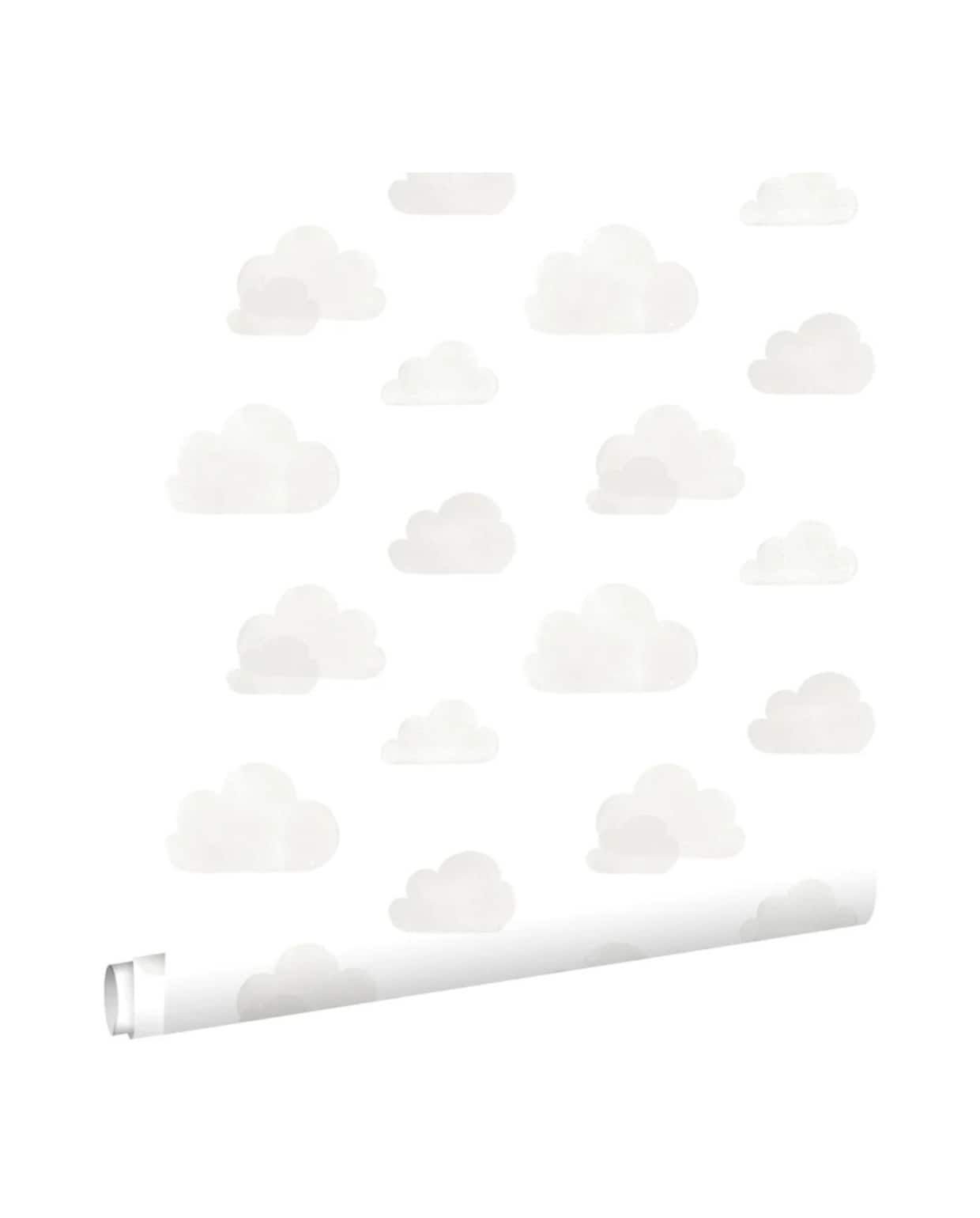 Shop via shop.vtwonen.nl: behang wolkjes lichtgrijs en wit 138945 van Esta Home, per rol € 42,95. Esta Home