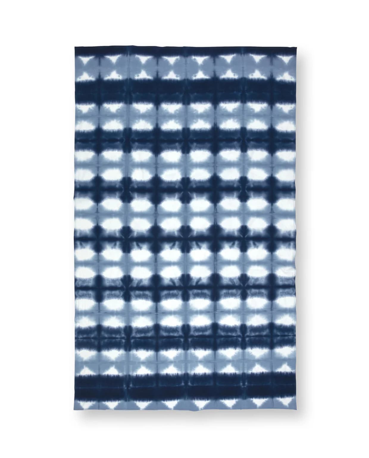 vtwonen tafelkleed tie-dye, katoen, blauw, 250x150 cm (lxb) € 59,95,-. (shop.vtwonen.nl) shop.vtwonen.nl