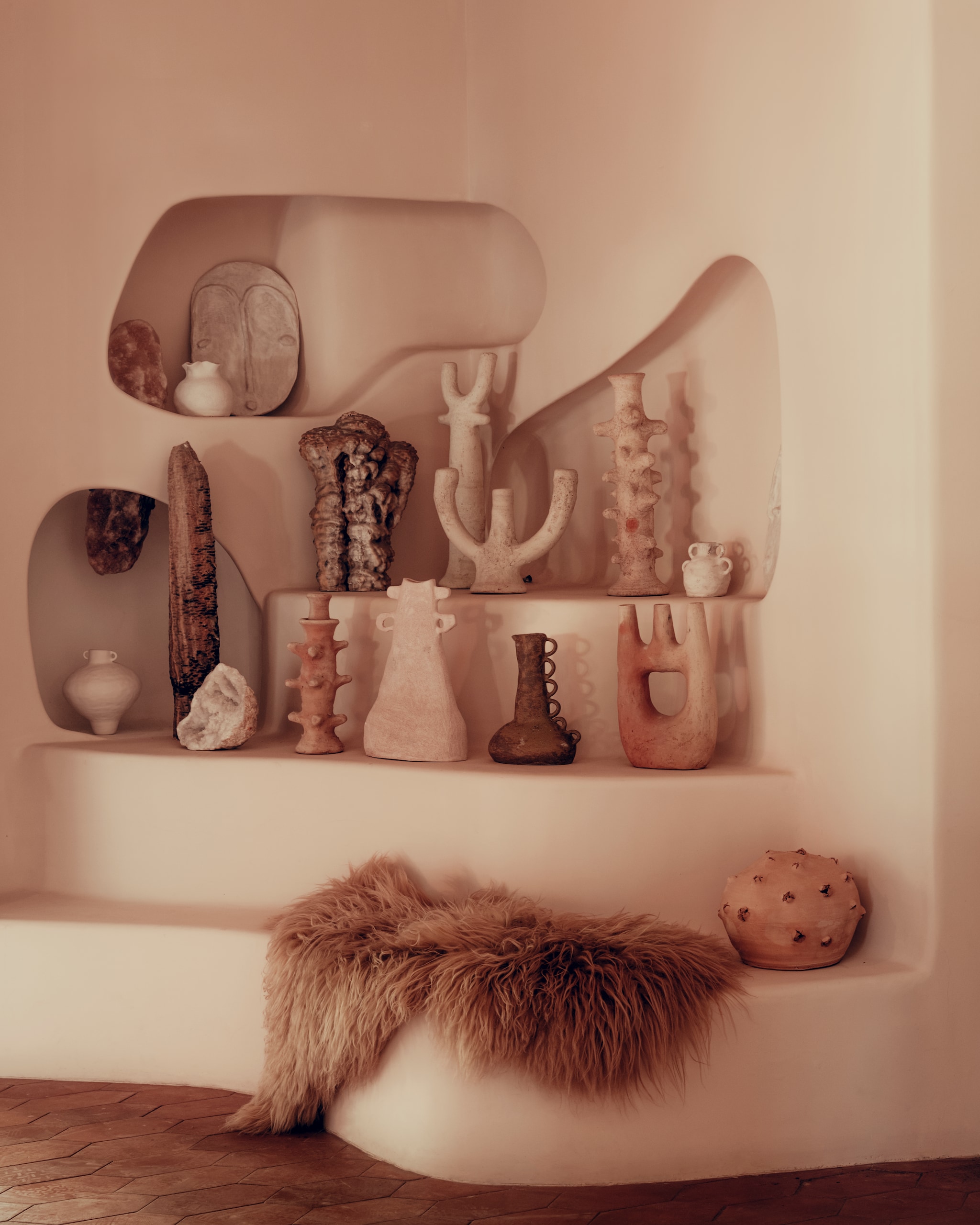 Wooninspiratie met een wowfactor in vtwonen 07-2025: Hotel Corazón op Mallorca. vtwonen 07-2025 | fotografie Alixe Lay