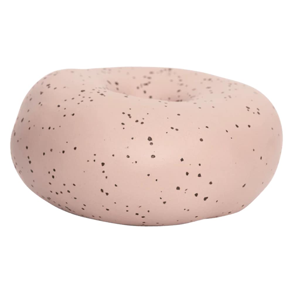 Urban Nature Culture kandelaar Elaine Peach Whip, keramiek, 10x4.5cm, €9,99,-. (shop.vtwonen.nl) Urban Nature Culture