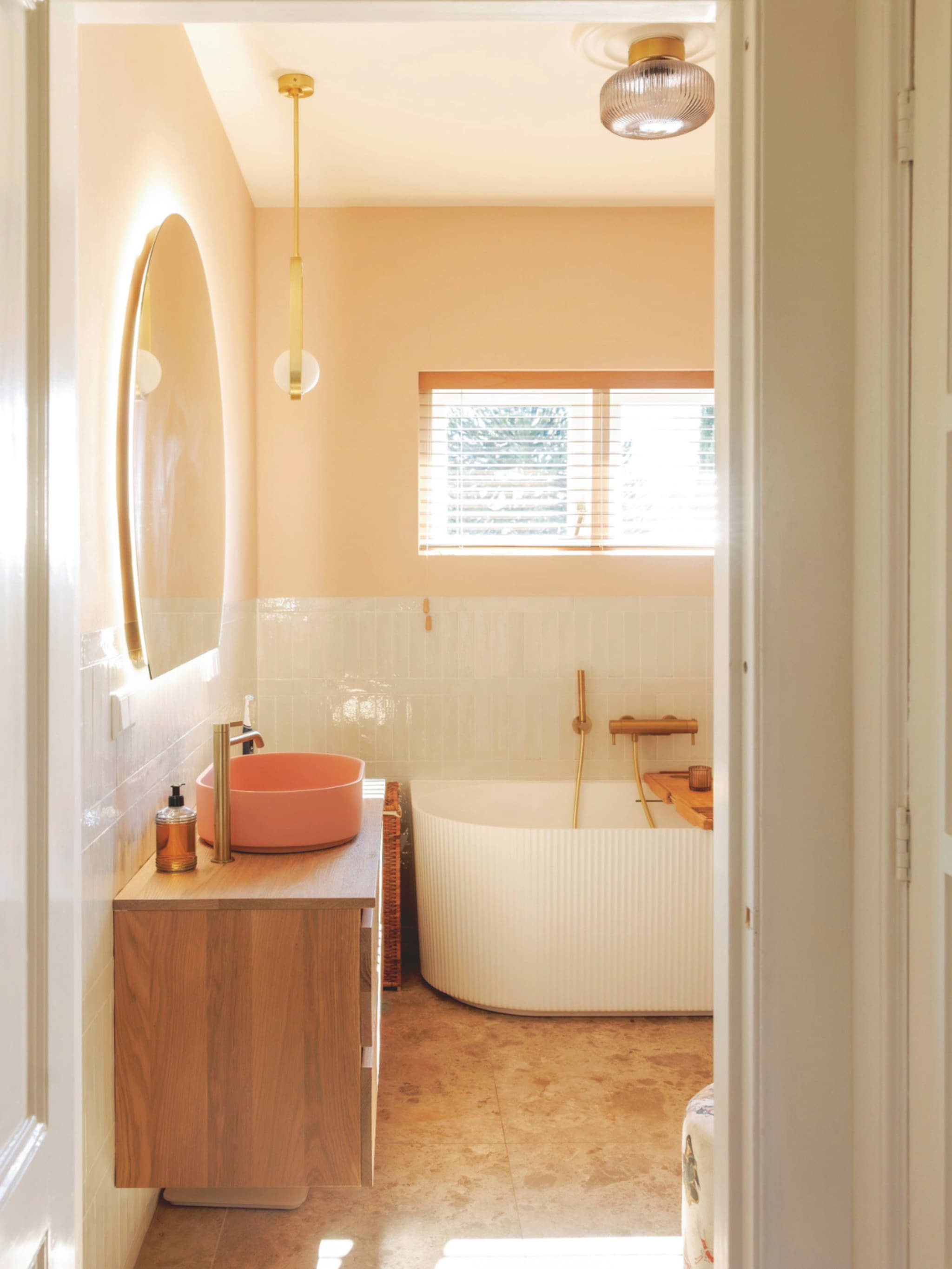 badkamerraam open of dicht douchen