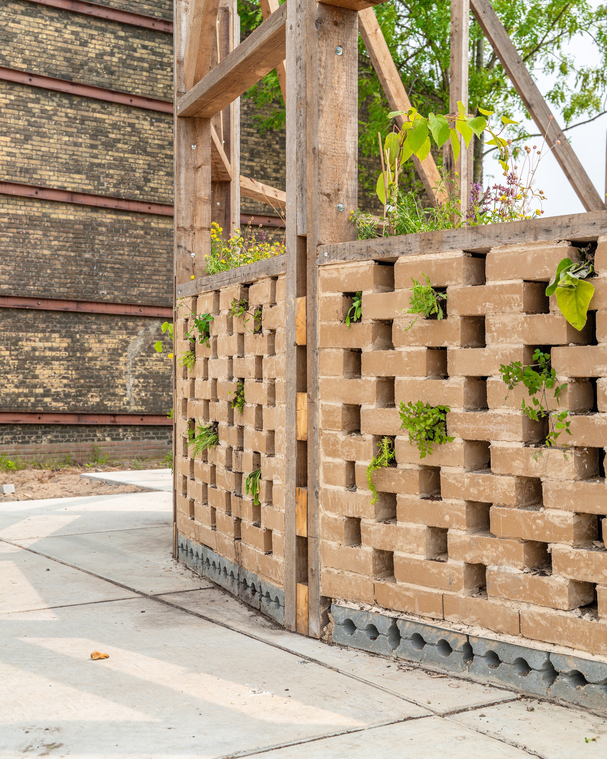 stadsgrond.com vtwonen now 12-2025 | productie & tekst Joline van den Oever | fotografie Paul Swagerman