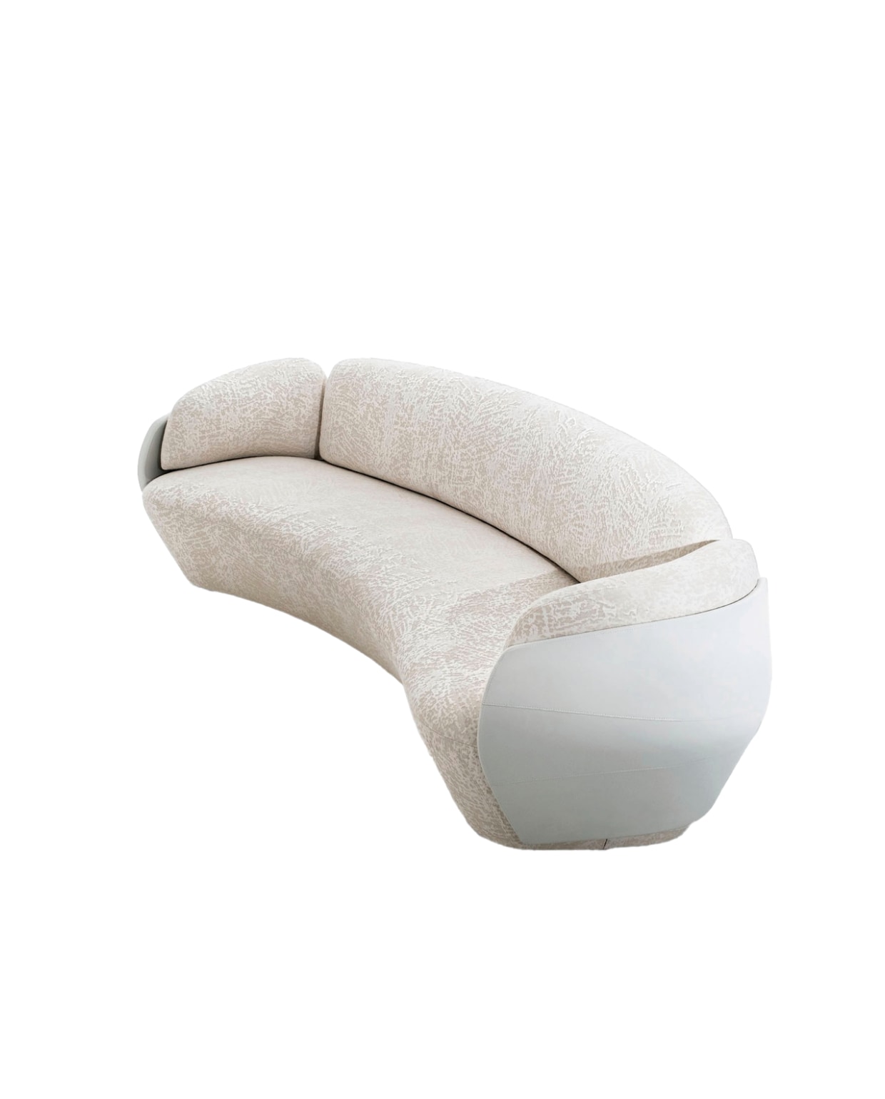 Giorgetti bank Lorelei, 271x114x82 cm (bxdxh), prijs op aanvraag (giorgettimeda.com). stijlvol wonen 8-2025 | tekst Lisette Gerbrands