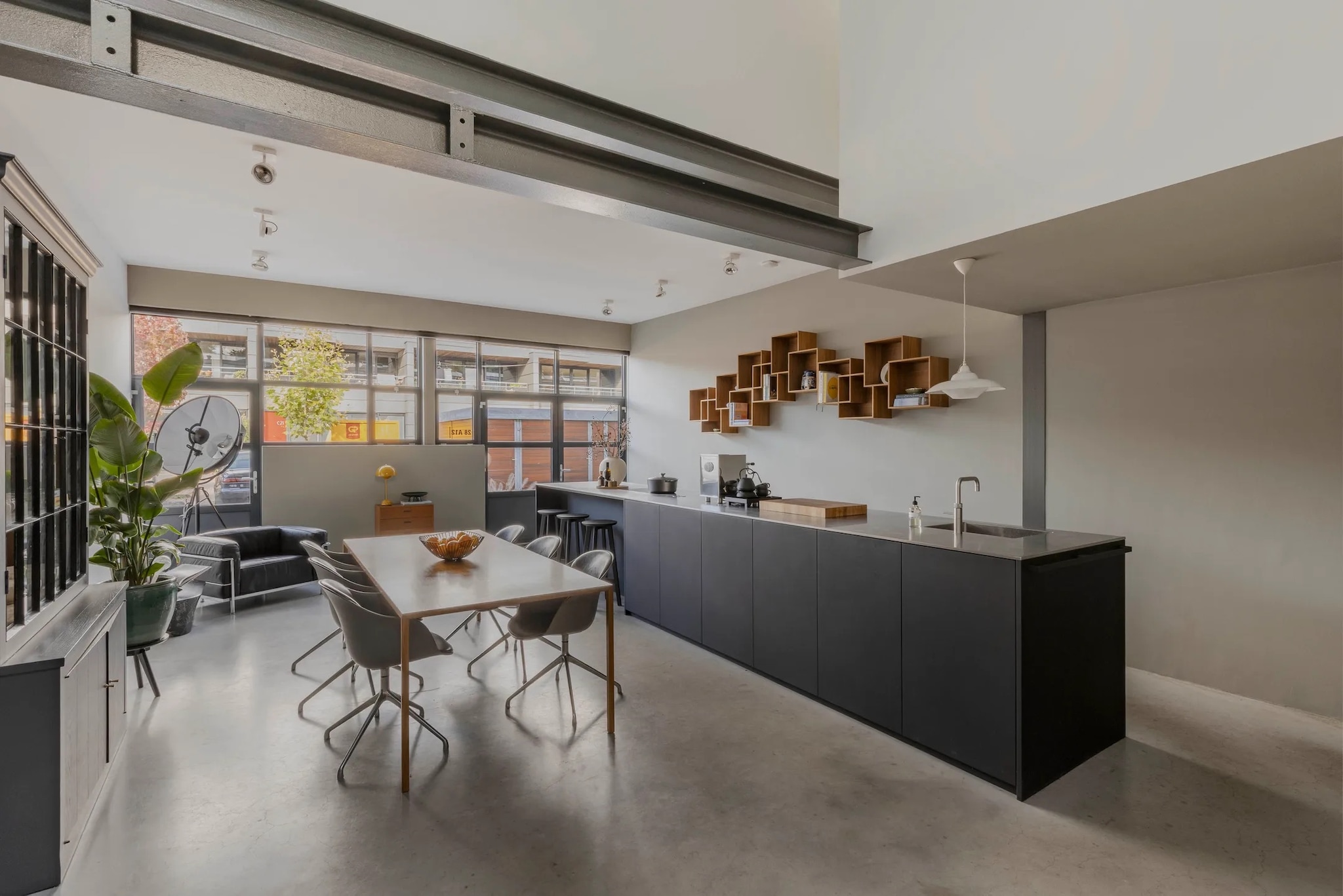 Funda - DSTRCT Amsterdam