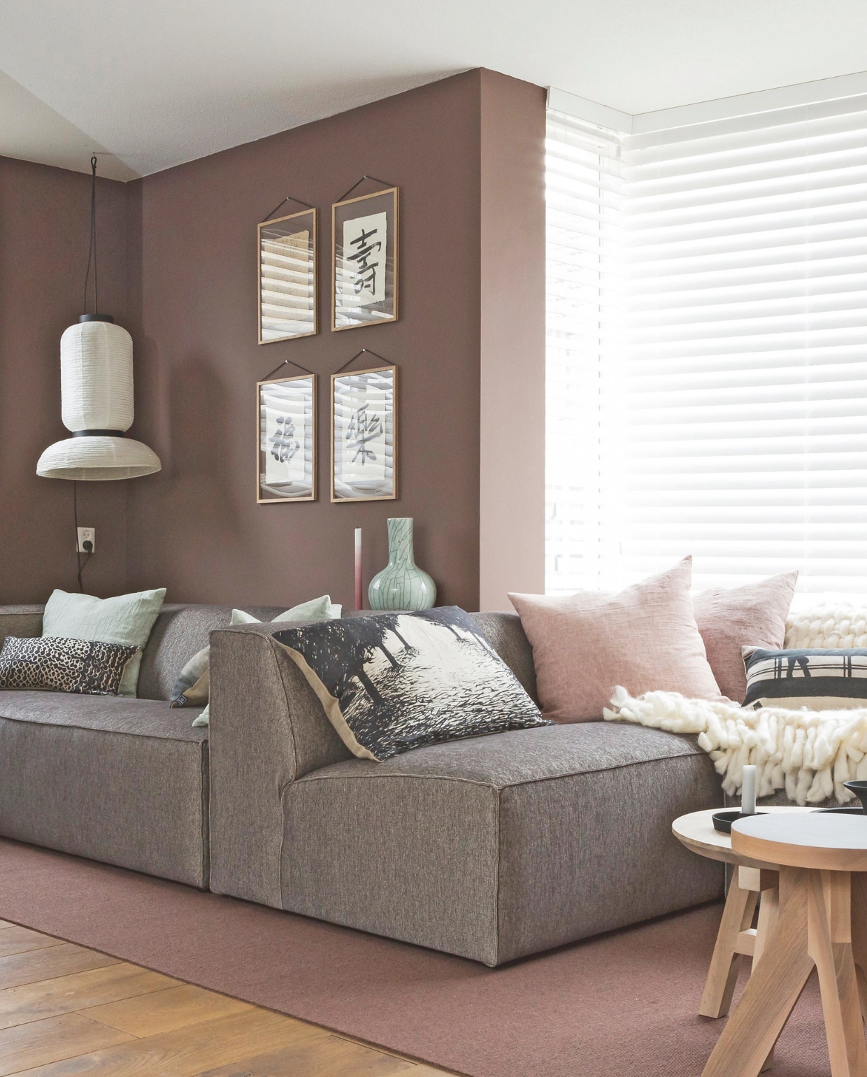 De hoek om | after spelen met de bank