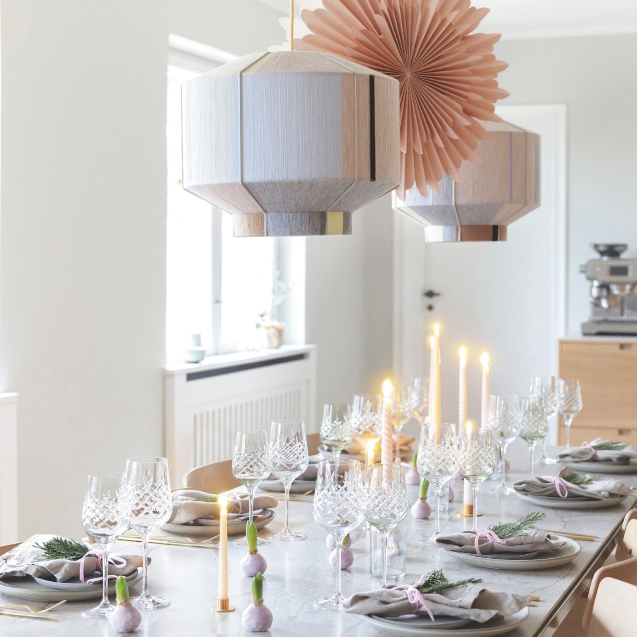 kerst in pastelkleuren kleurrijk maar subtiel